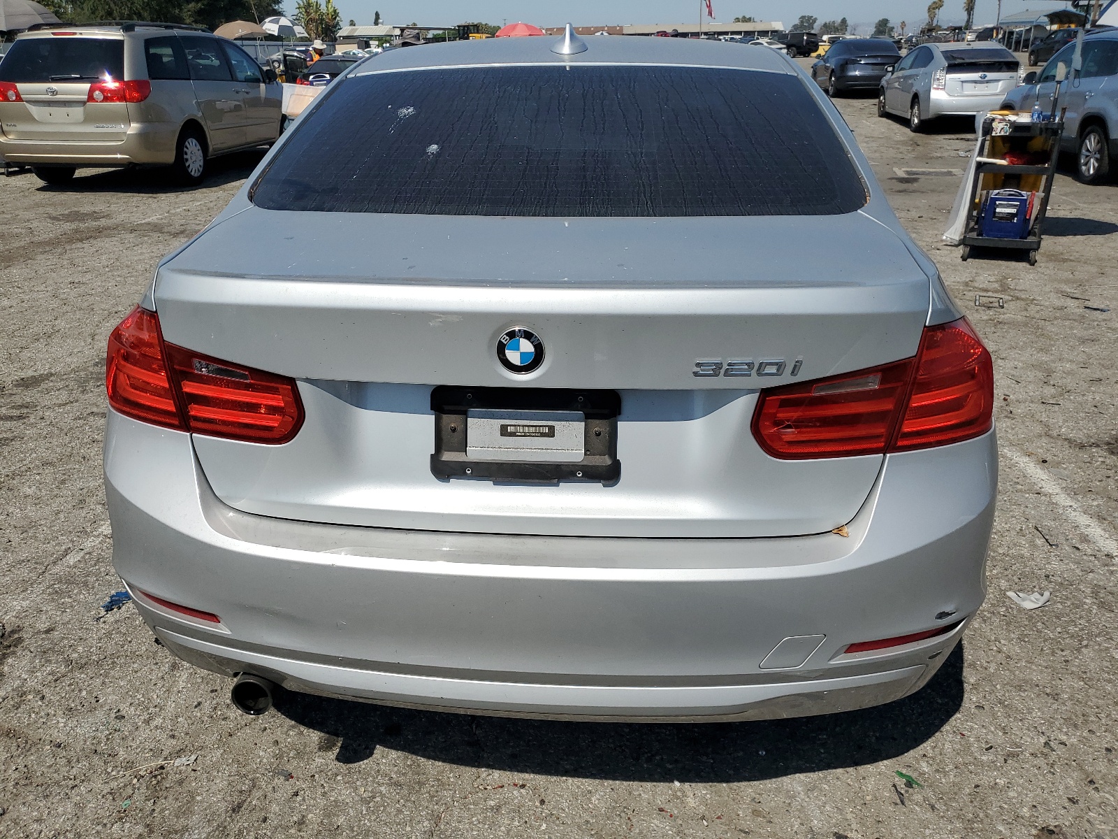 WBA3B1C54FK141653 2015 BMW 320 I