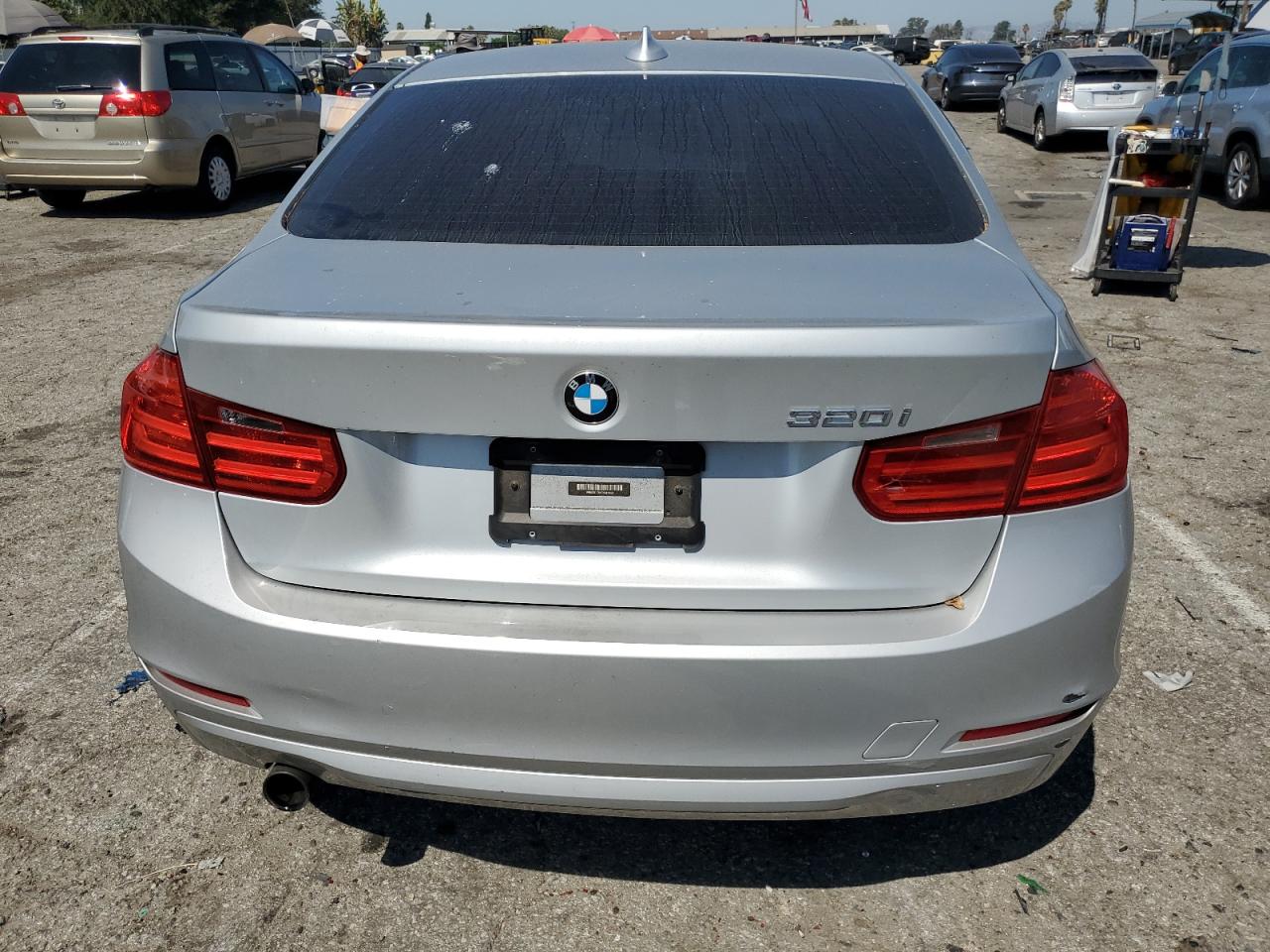 2015 BMW 320 I VIN: WBA3B1C54FK141653 Lot: 66953554