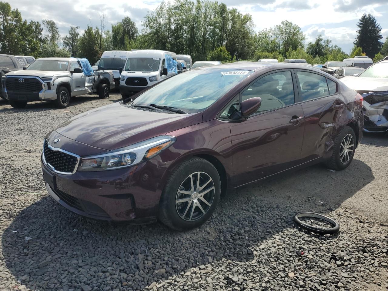 3KPFK4A75JE272009 2018 KIA FORTE - Image 1