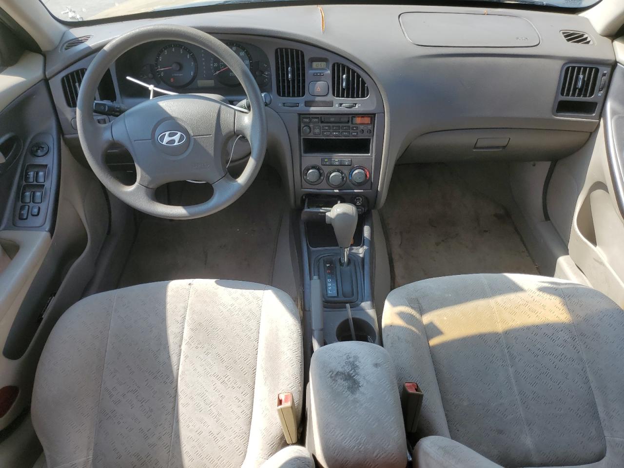 2004 Hyundai Elantra Gls VIN: KMHDN46D74U724363 Lot: 64649184