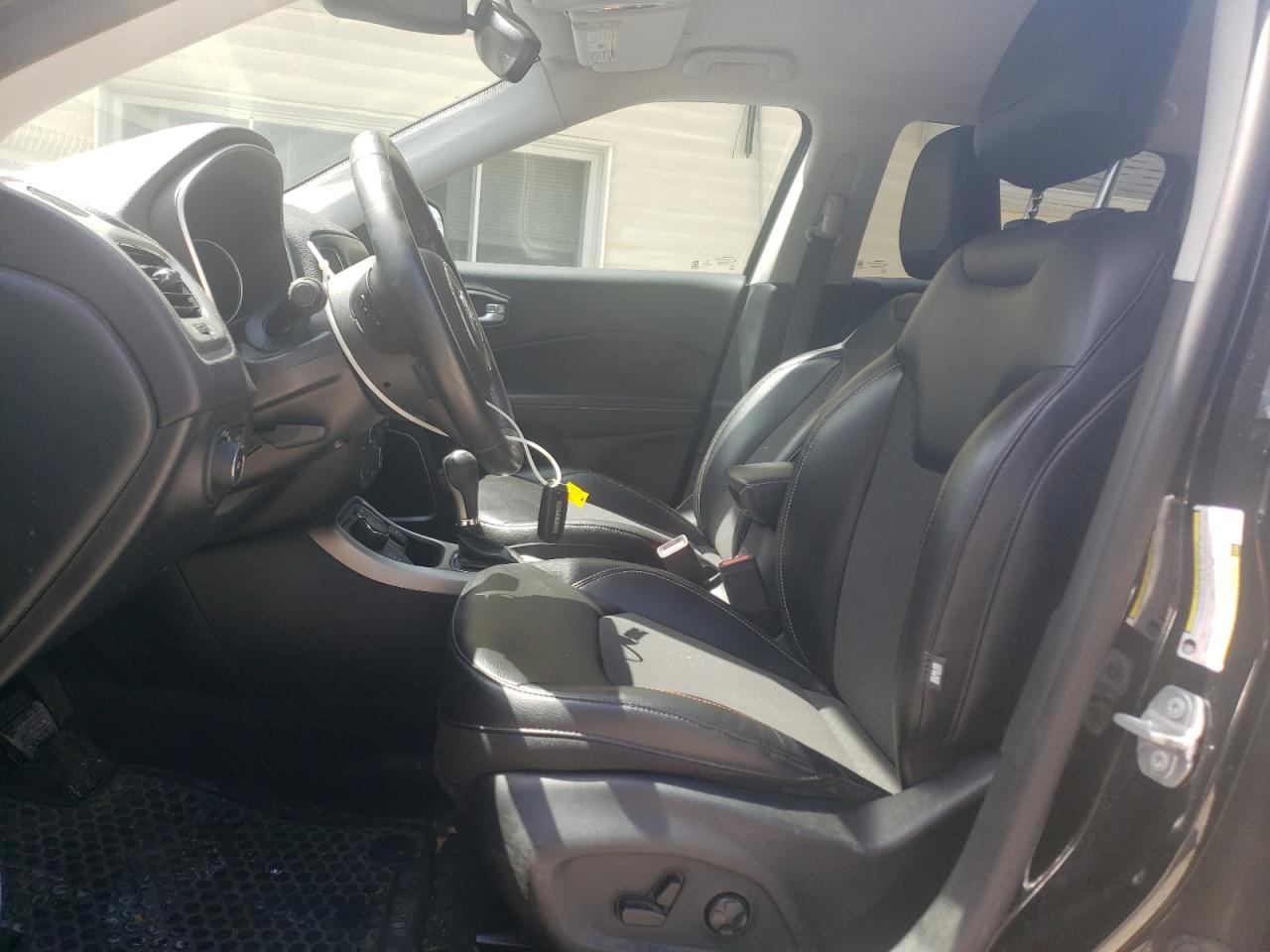 2018 Jeep Compass Latitude VIN: 3C4NJDBB3JT175825 Lot: 66675654