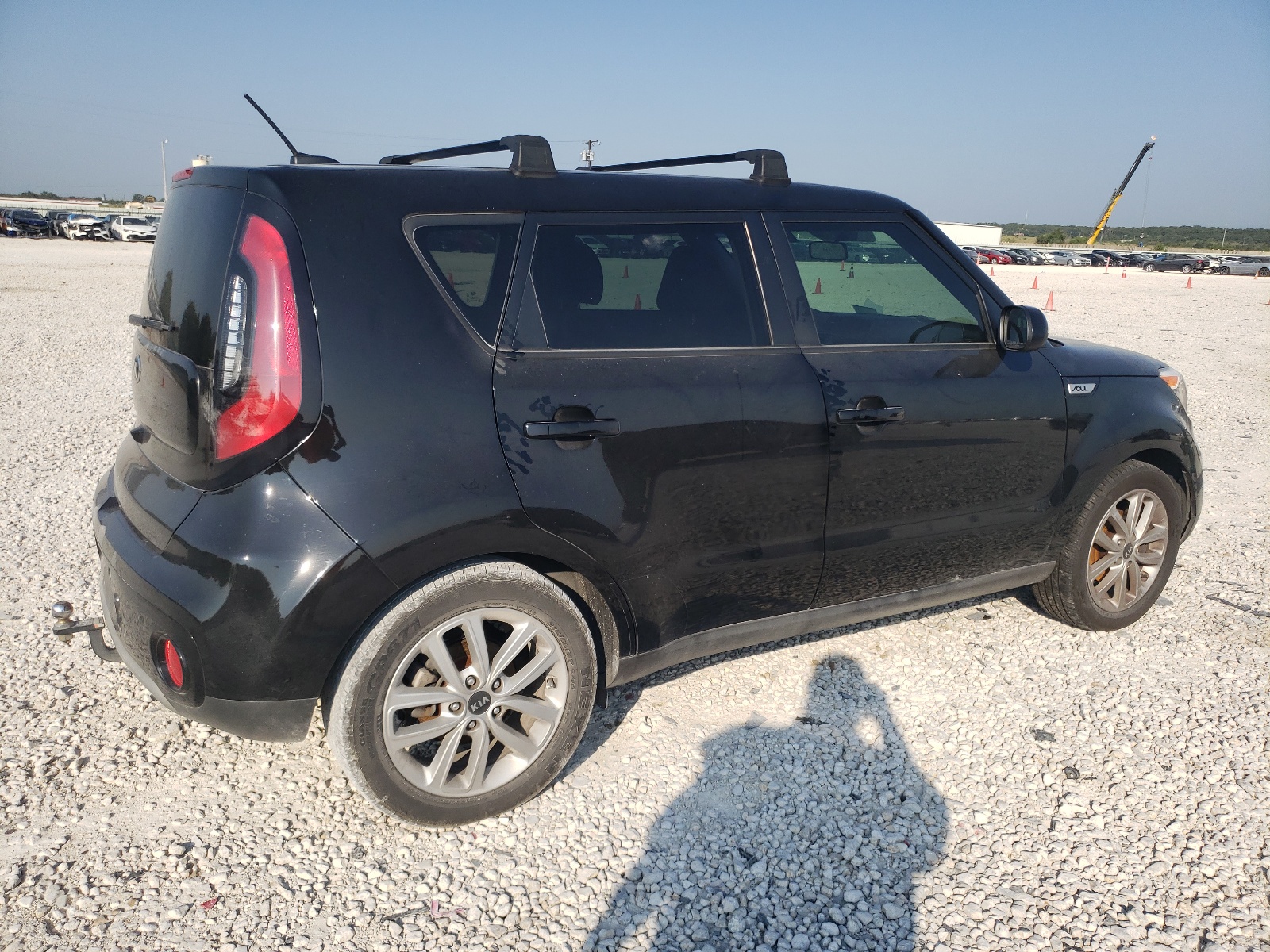 KNDJP3A57K7671526 2019 Kia Soul +