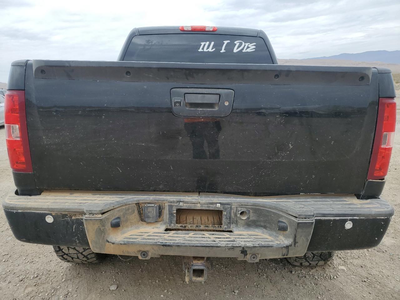 2011 Chevrolet Silverado C1500 Lt VIN: 3GCPCSE05BG389730 Lot: 65592124