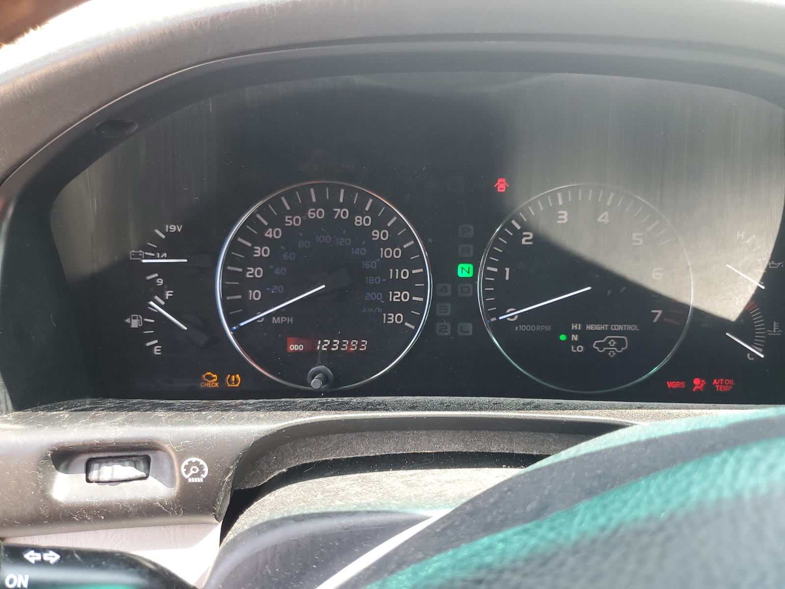 JTJHT00W653551714 2005 Lexus Lx 470