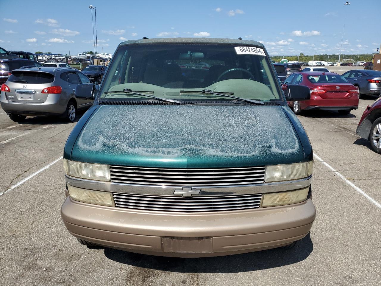 1998 Chevrolet Astro - Image 5