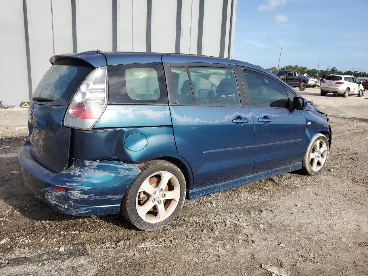 2006 Mazda 5 VIN: JM1CR293860110461 Lot: 64751654