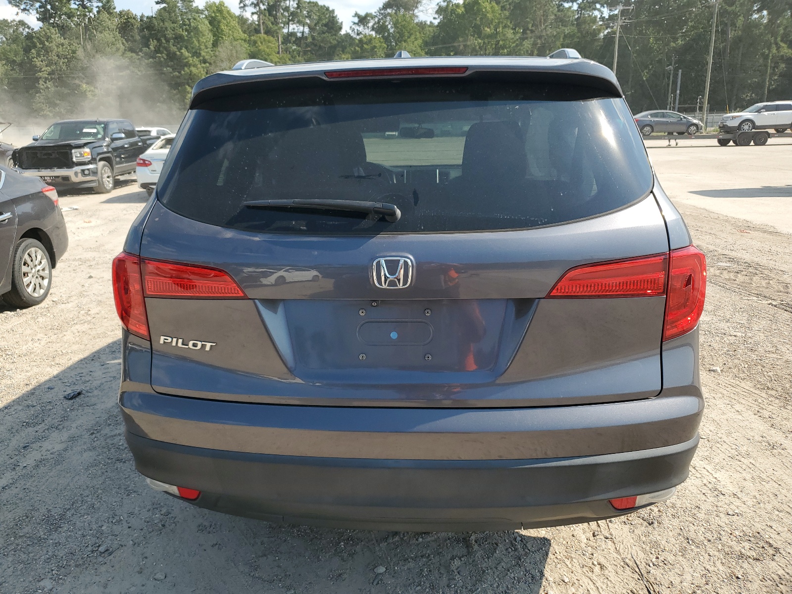 5FNYF5H57JB015810 2018 Honda Pilot Exl