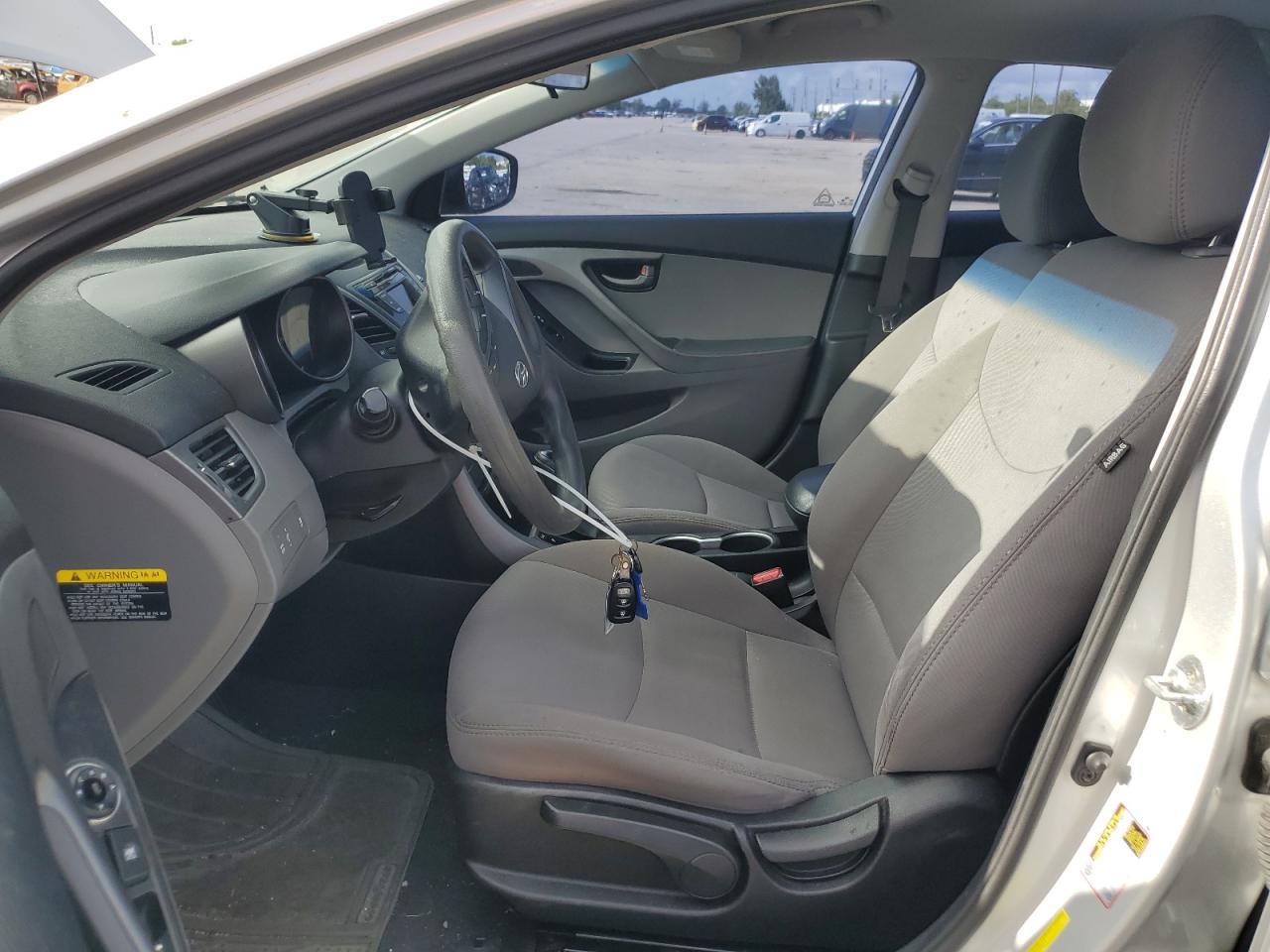 2016 Hyundai Elantra Se VIN: 5NPDH4AE9GH725492 Lot: 67114064