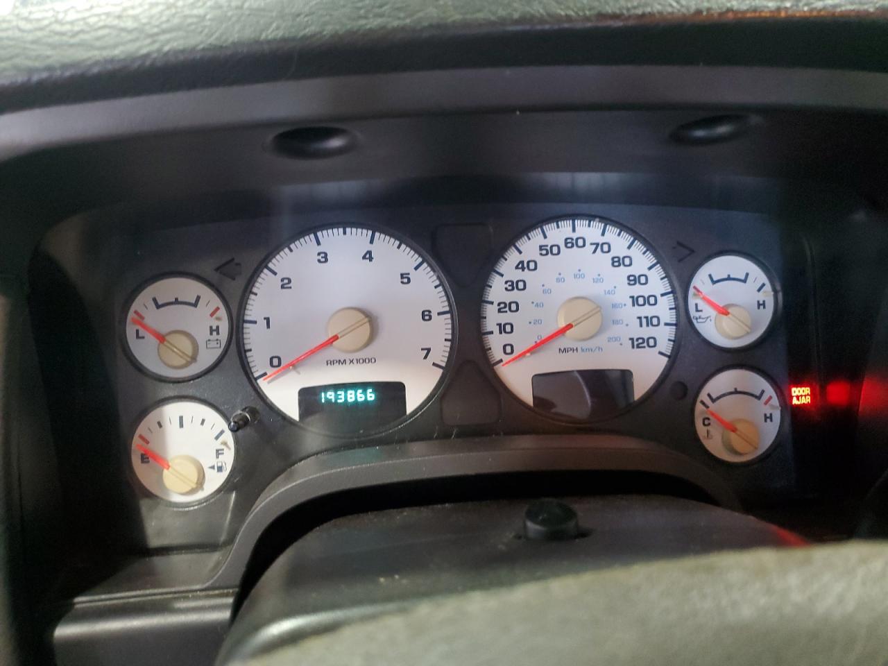 2005 Dodge Ram 1500 St VIN: 1D7HU16N25J641576 Lot: 67748234