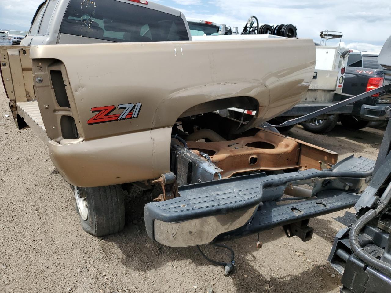 2002 Chevrolet Silverado K2500 Heavy Duty VIN: 1GCHK23U22F163725 Lot: 67330234