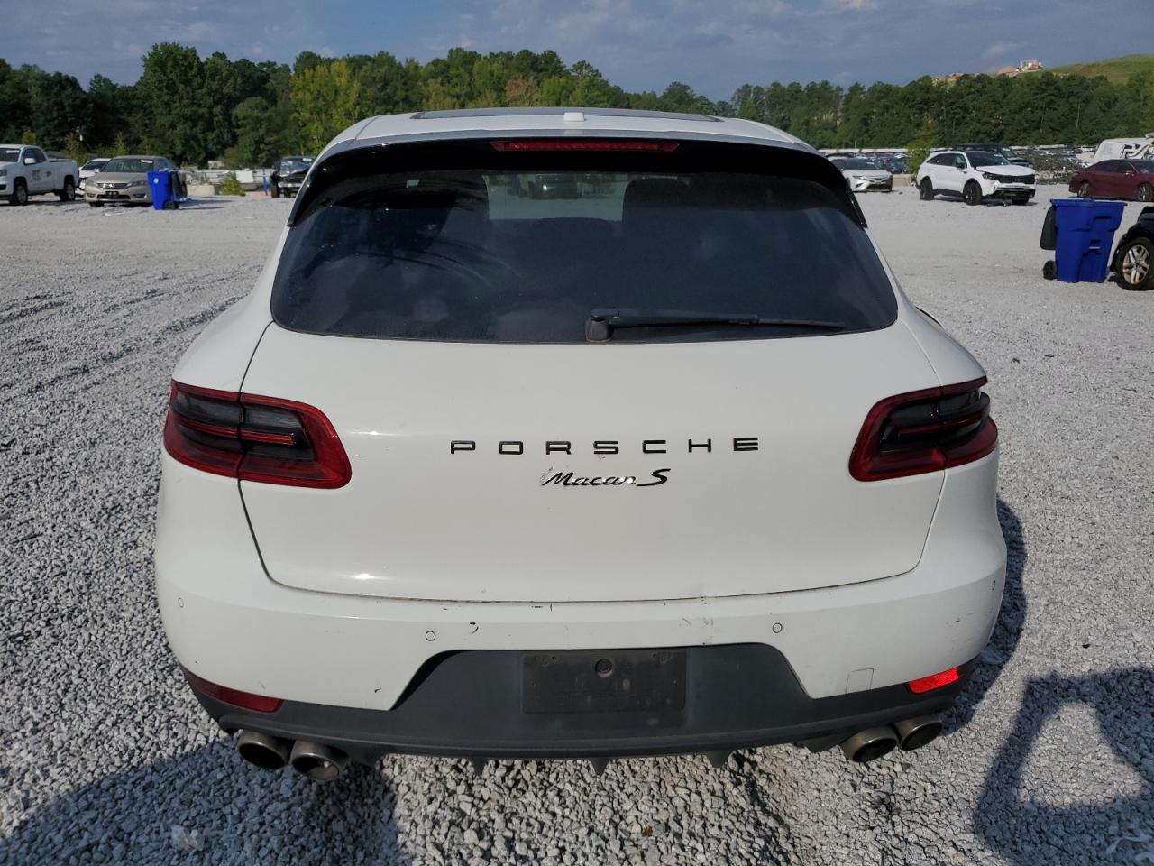 2016 Porsche Macan S VIN: WP1AB2A59GLB58994 Lot: 67469154