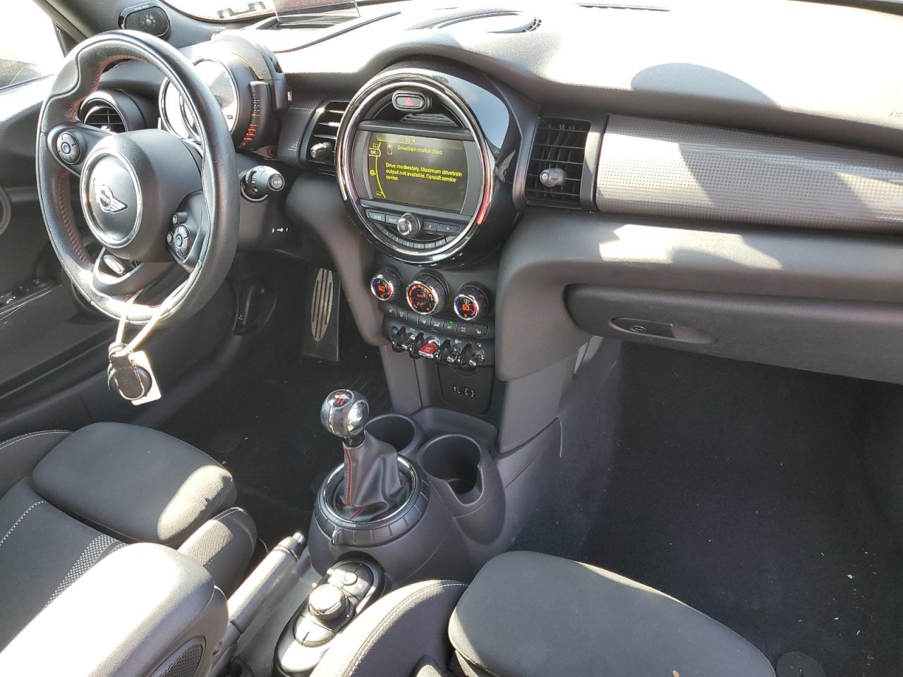 2016 Mini Cooper VIN: WMWWG5C54G3A81247 Lot: 67919054