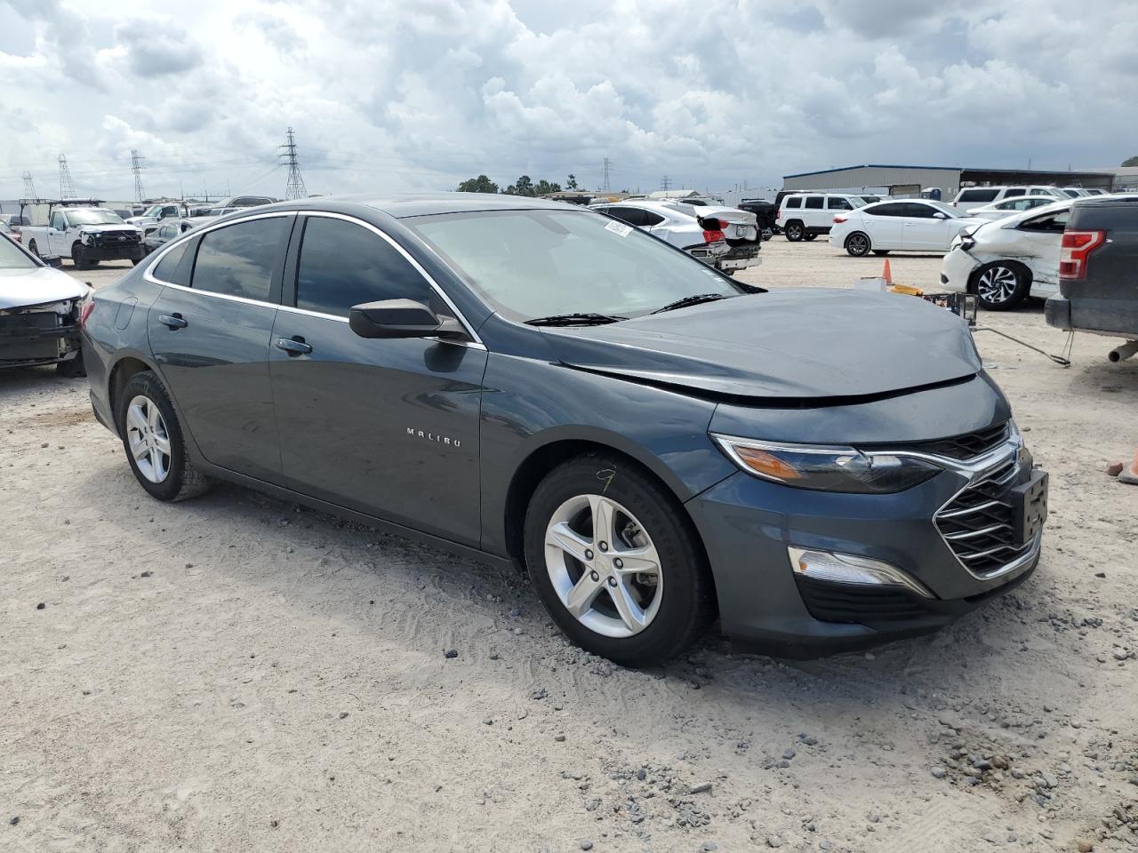 2021 Chevrolet Malibu - Image 4