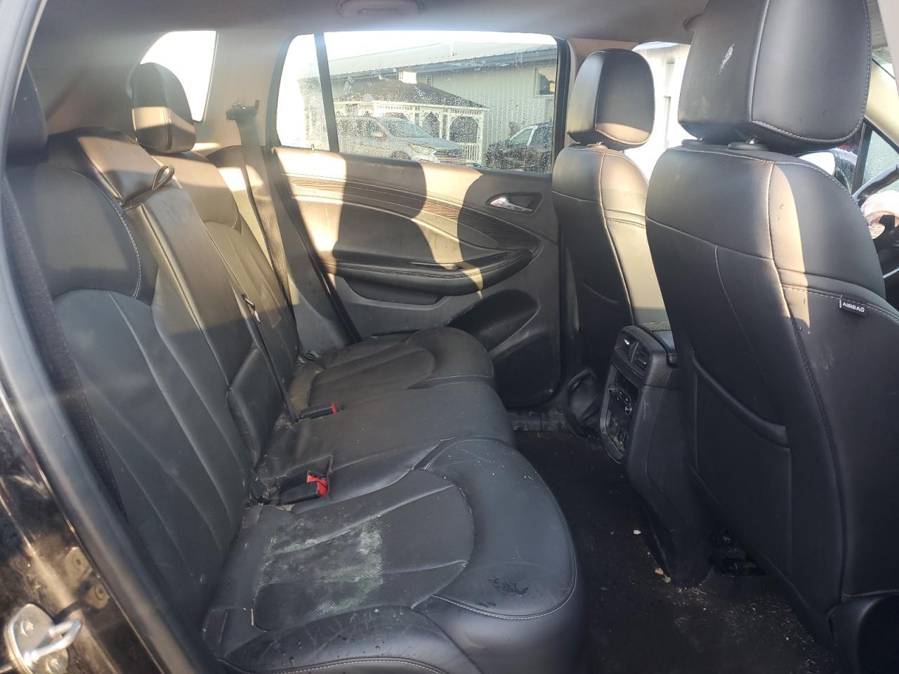 lrbfxdsa6hd216649 LRBFXDSA6HD216649 2017 Buick Envision Essence