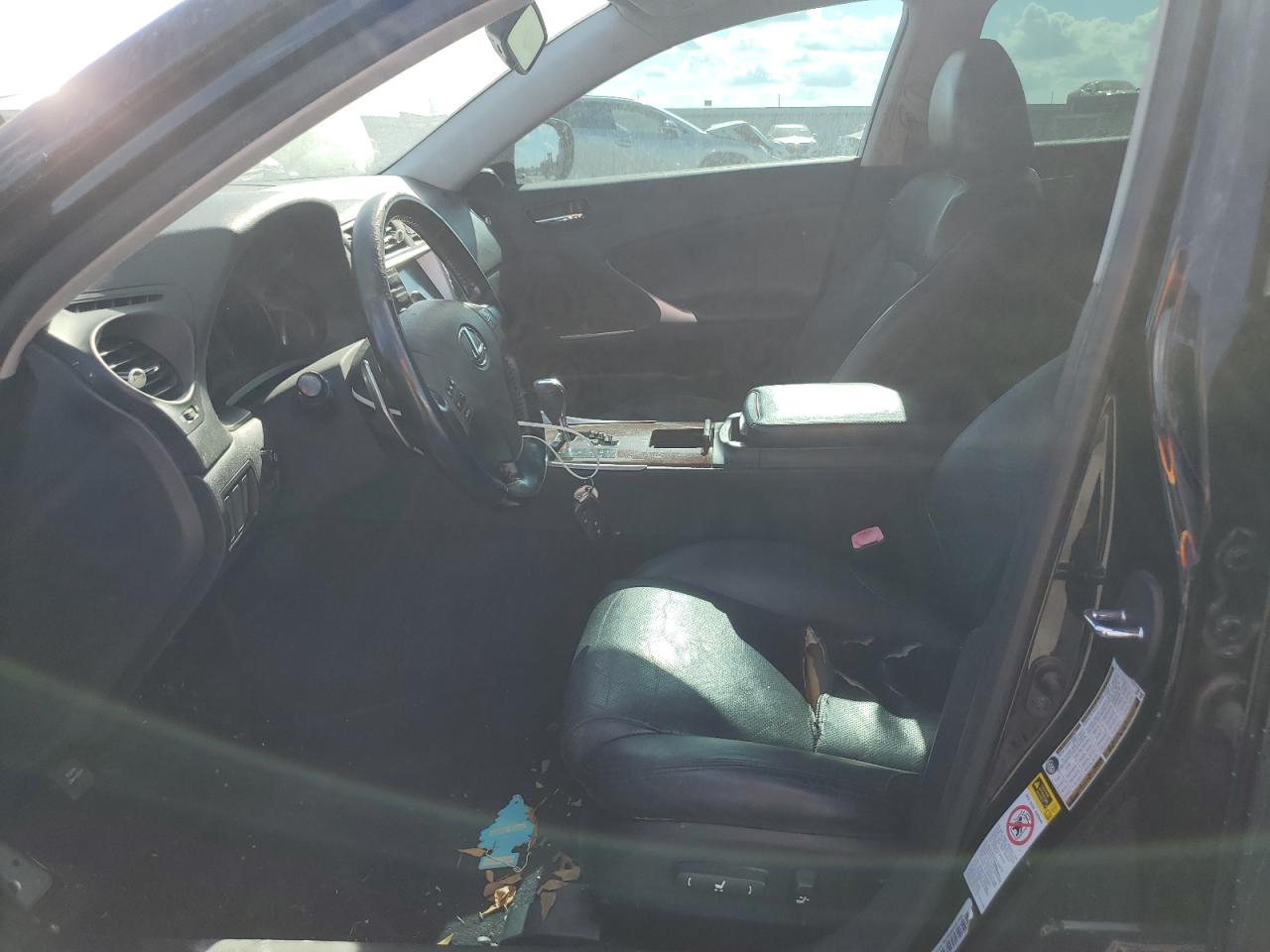 2007 Lexus IS - Image 7