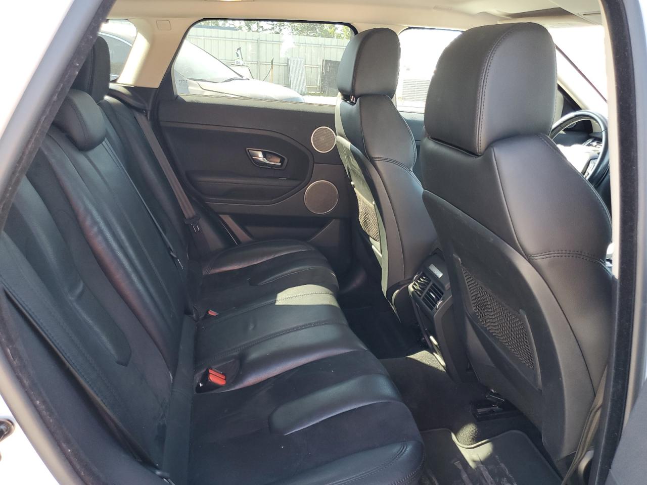 2015 Land Rover Range Rover Evoque Pure VIN: SALVN2BGXFH049383 Lot: 67043194