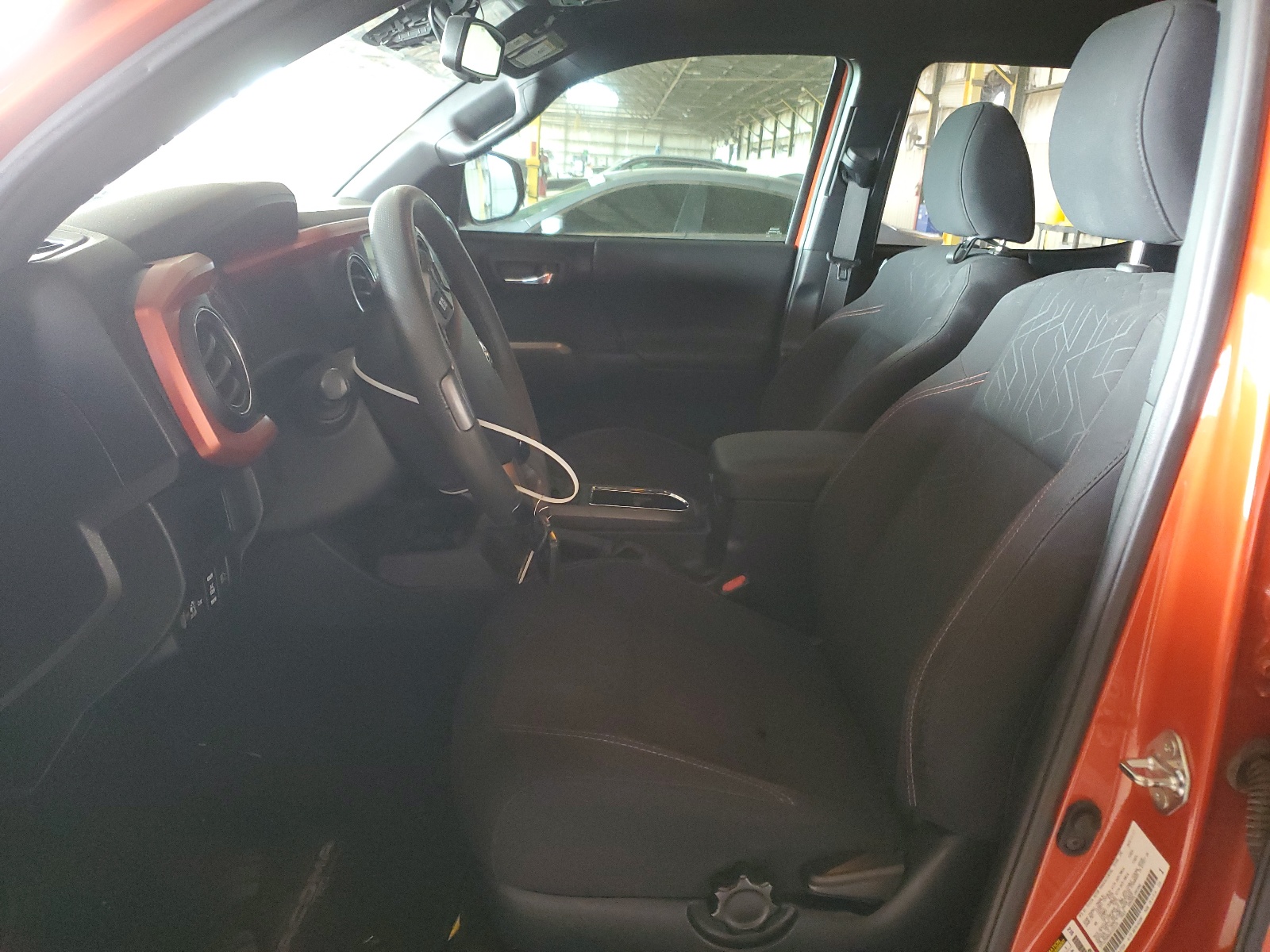 5TFCZ5AN8JX122110 2018 Toyota Tacoma Double Cab