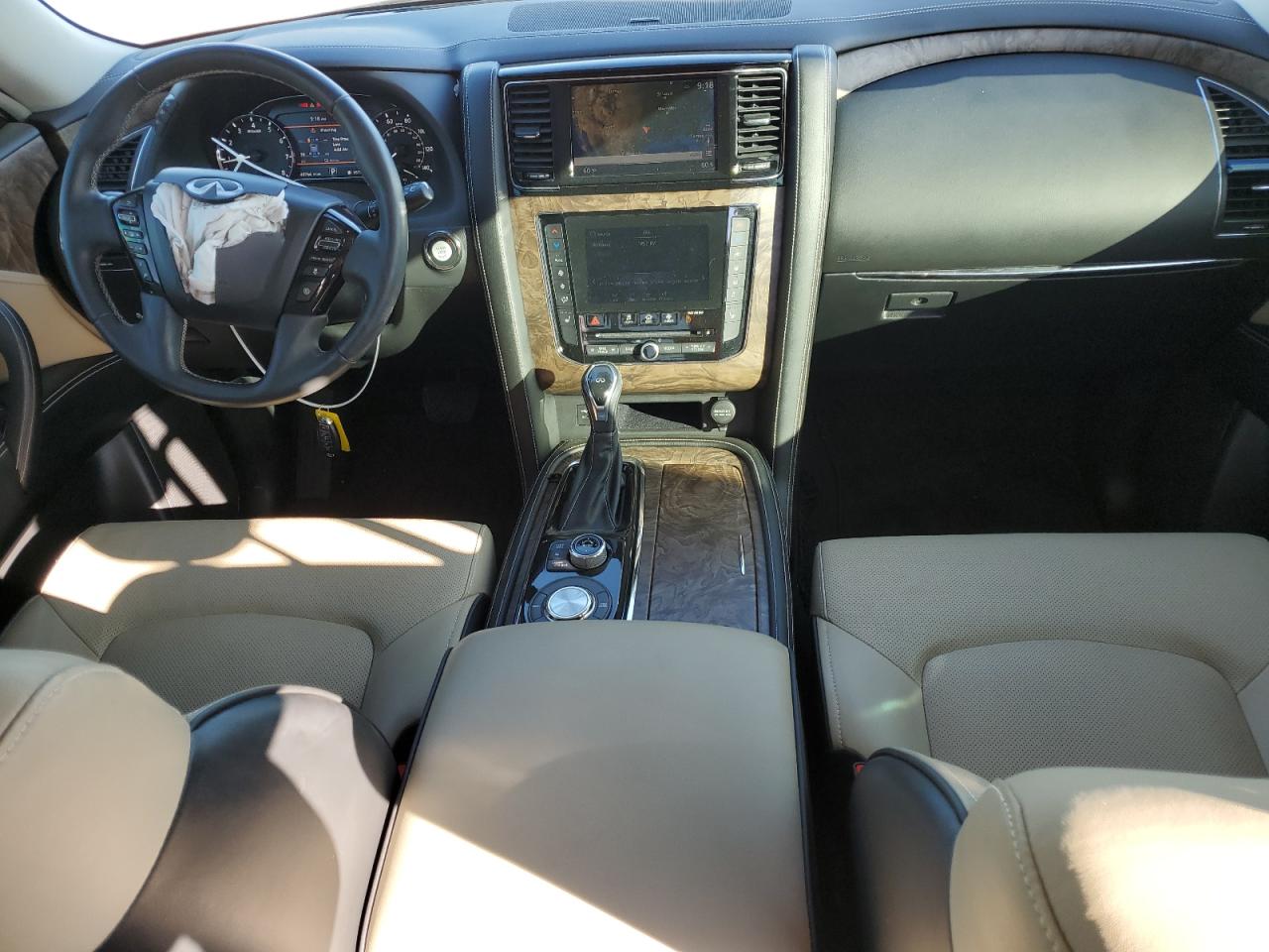 2021 Infiniti QX80 - Image 8