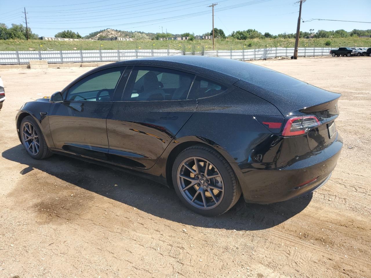 5YJ3E1EB9MF052538 2021 TESLA MODEL 3 - Image 2