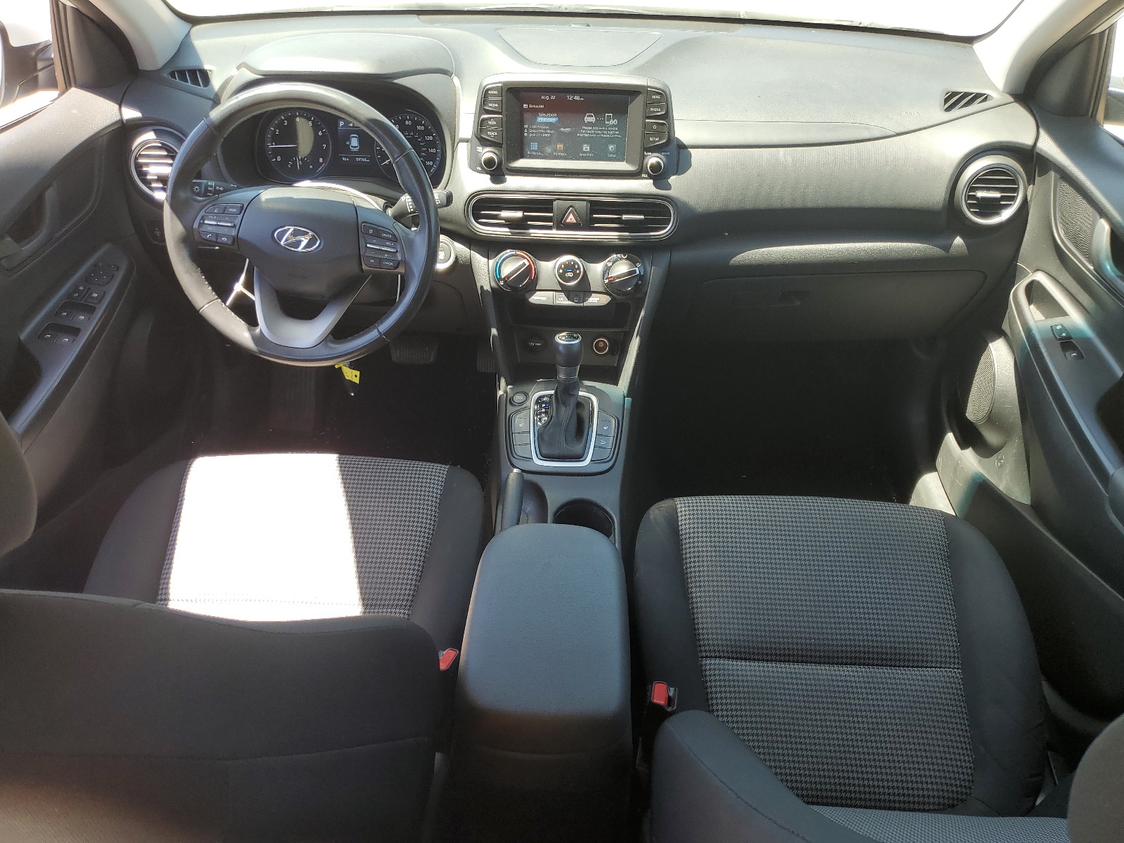 KM8K22AA3JU149238 2018 Hyundai Kona Sel