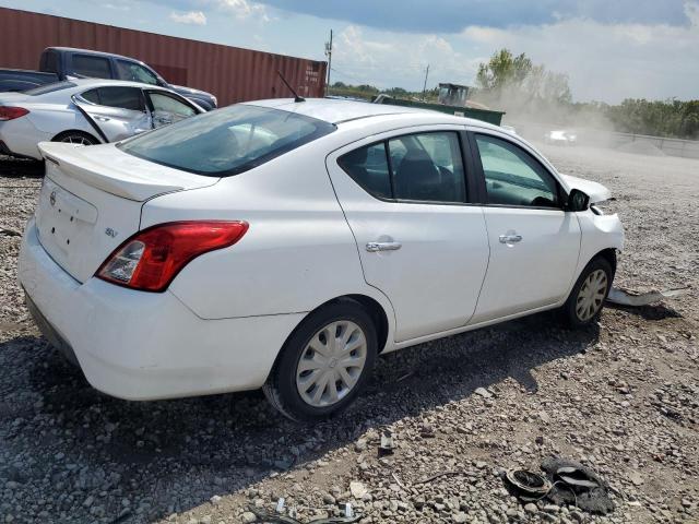  NISSAN VERSA 2018 Biały