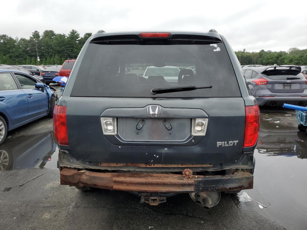 2004 Honda Pilot Exl VIN: 2HKYF18744H537987 Lot: 66681034