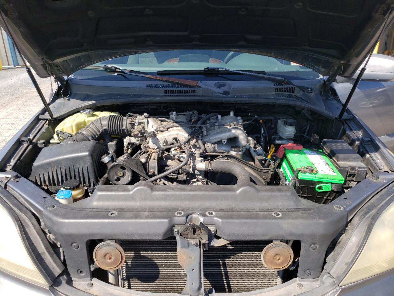 2003 Kia Sorento Ex VIN: KNDJC733935057315 Lot: 67390044