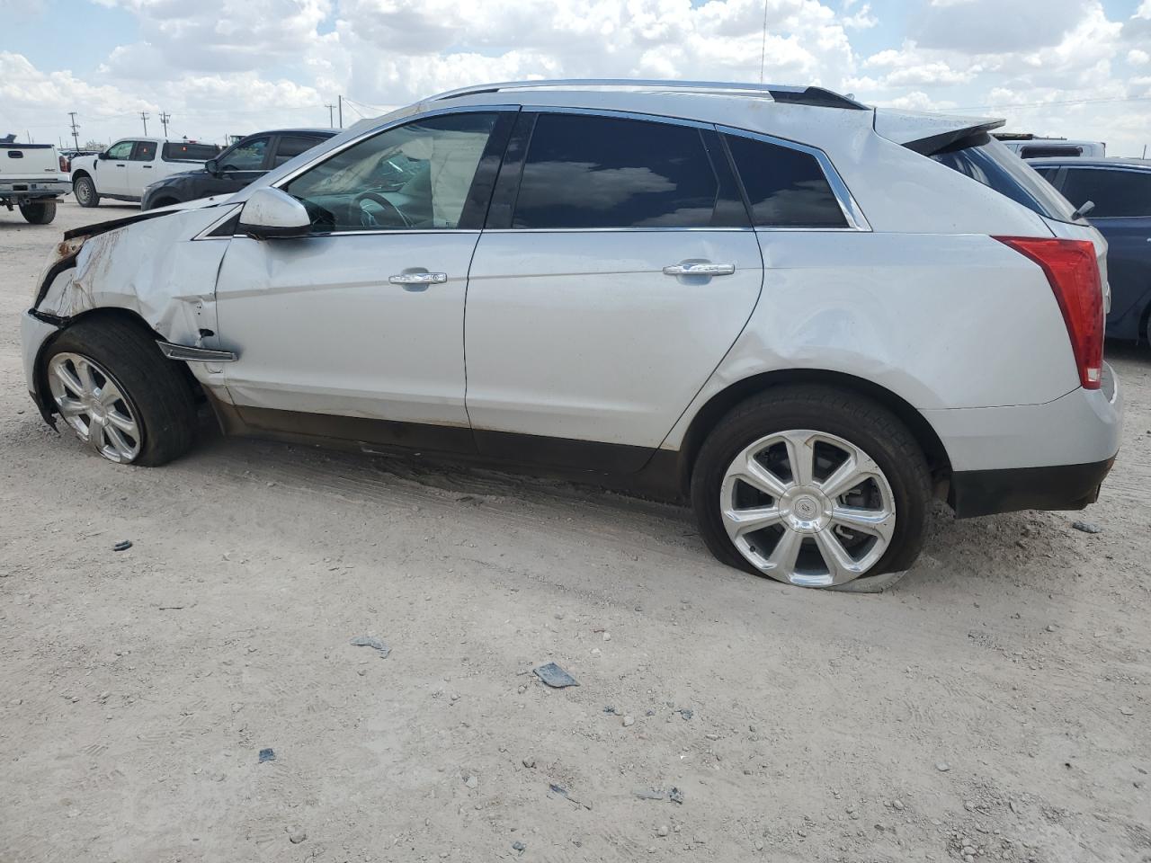 2014 Cadillac SRX - Image 2