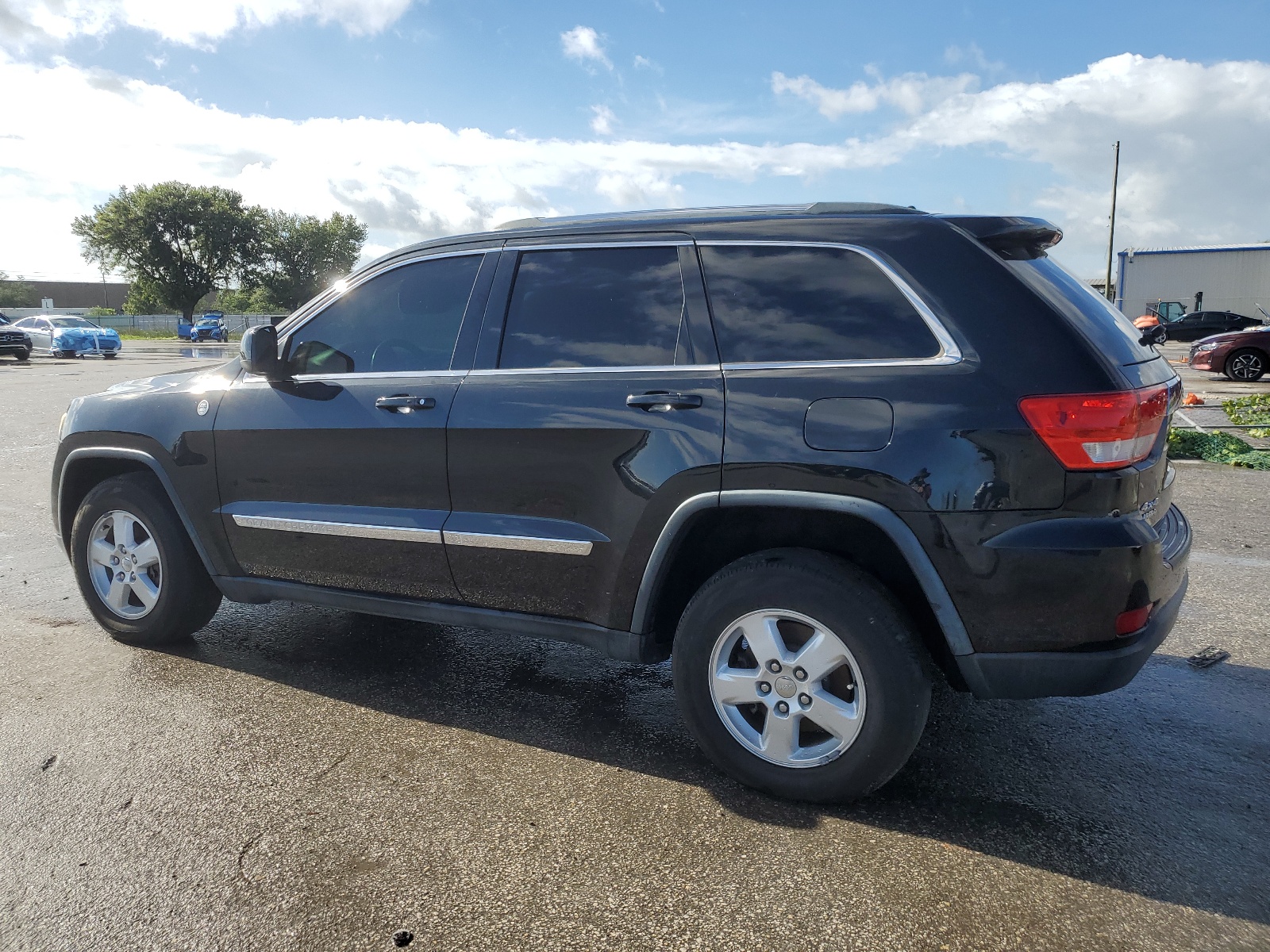 2013 Jeep Grand Cherokee Laredo vin: 1C4RJFAG5DC618499