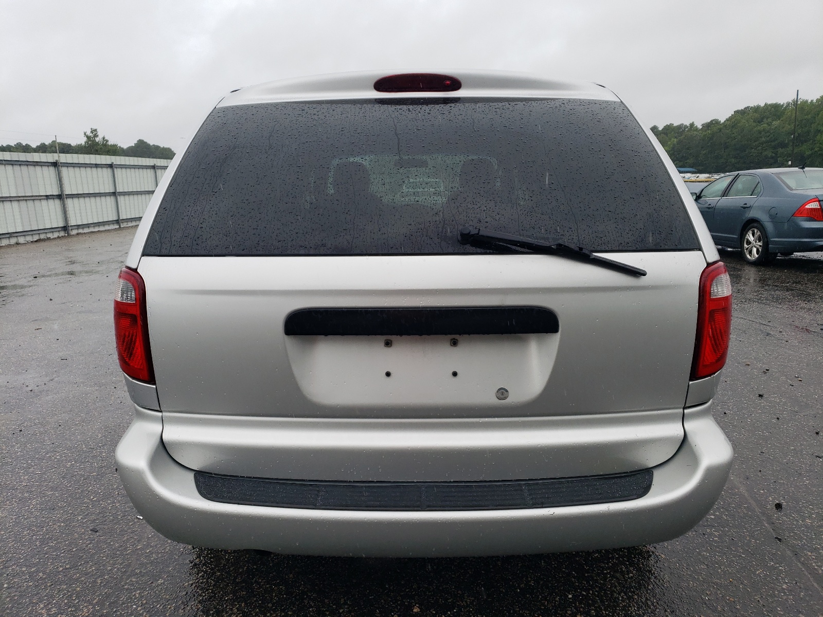 2D4GP24R15R321074 2005 Dodge Grand Caravan Se