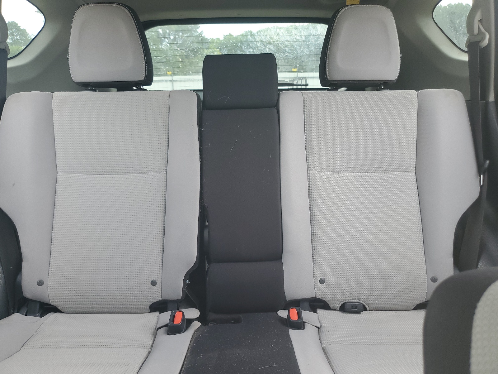 JTMWFREV6HJ708048 2017 Toyota Rav4 Xle