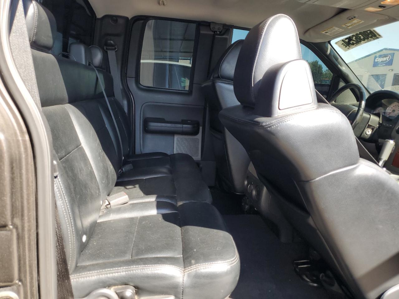 2005 Ford F-150 - Image 10