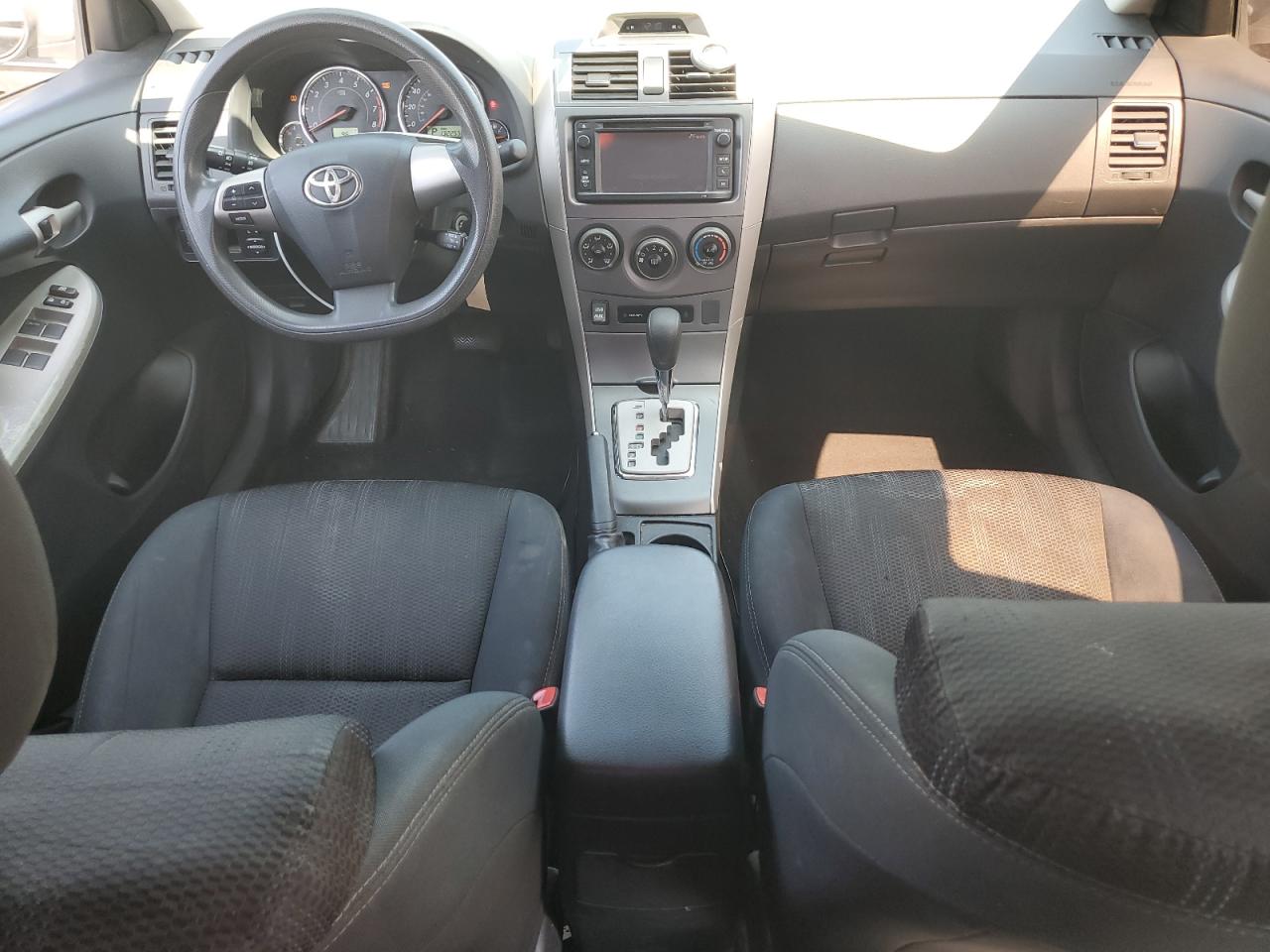 VIN 5YFBU4EE0DP082249 2013 TOYOTA COROLLA no.8