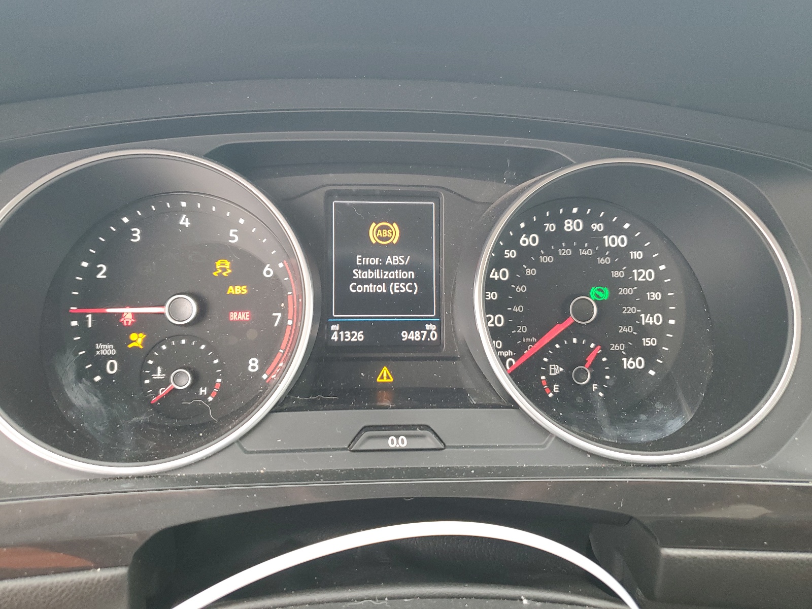 3VV3B7AX7KM140334 2019 Volkswagen Tiguan Se