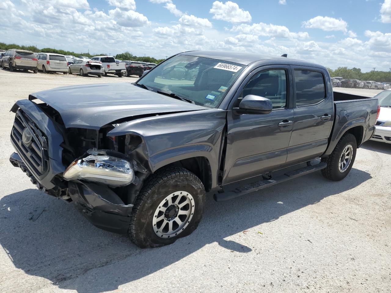 5TFAX5GN1JX116993 2018 Toyota Tacoma Double Cab