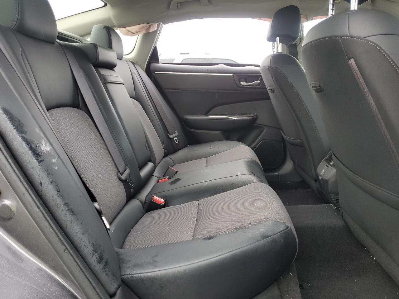 2018 Honda Clarity VIN: JHMZC5F19JC002081 Lot: 66281724