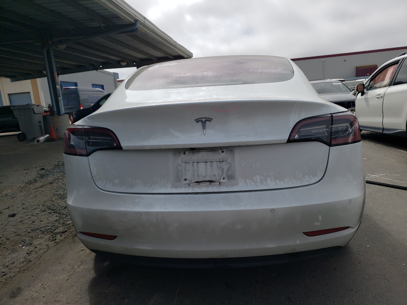 5YJ3E1EA6JF043640 2018 Tesla Model 3