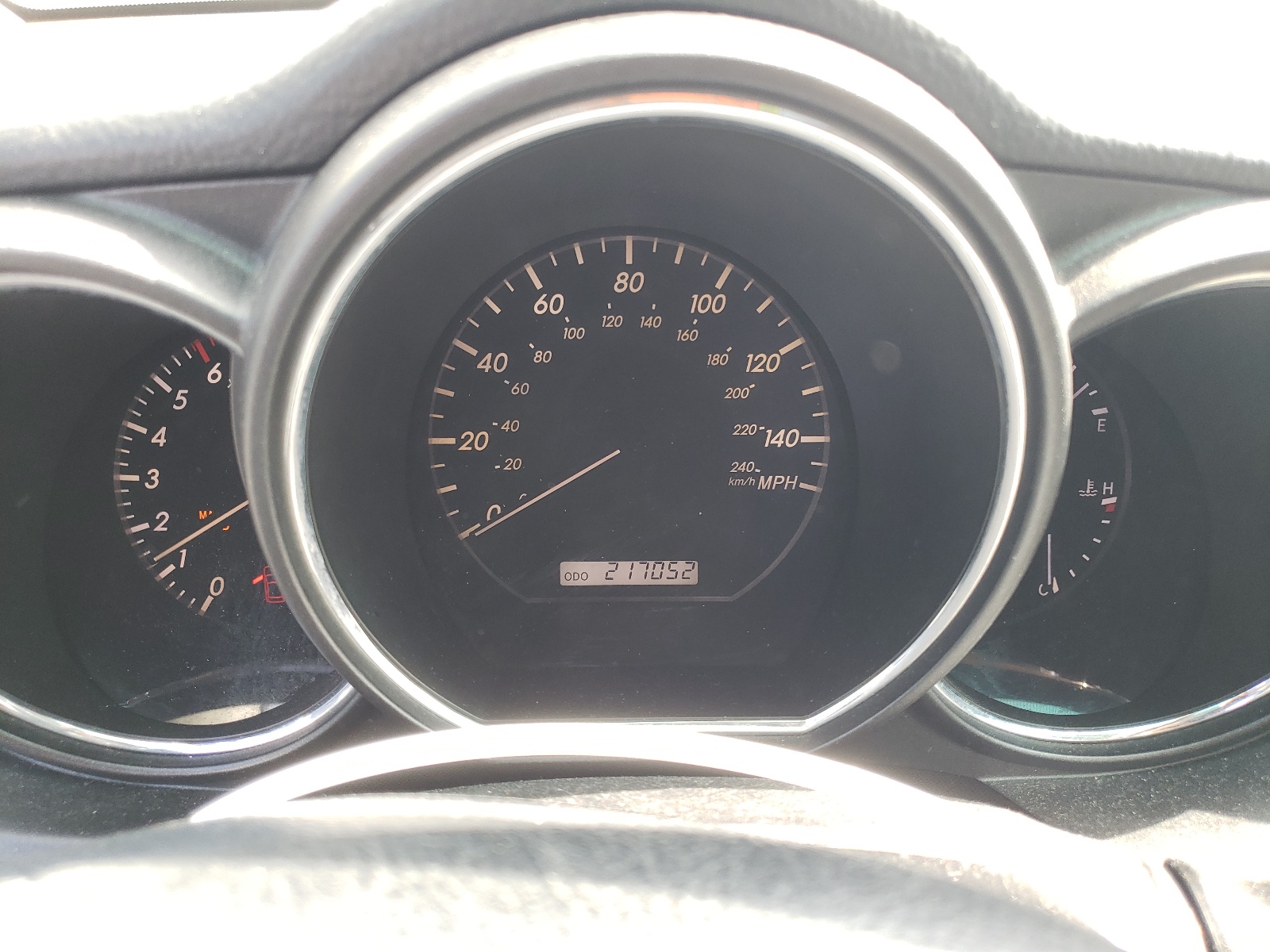 JTJGA31UX50048494 2005 Lexus Rx 330