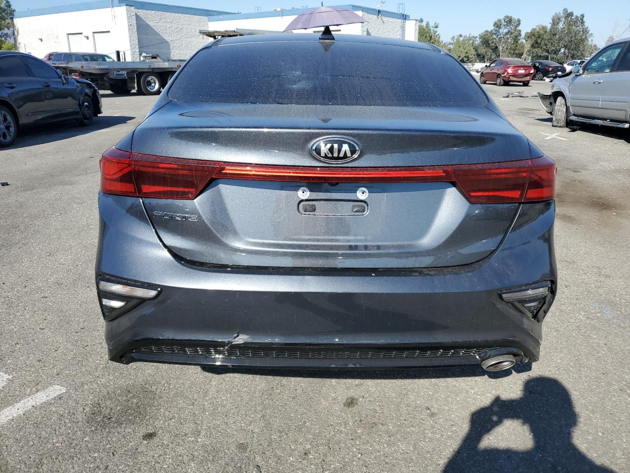 3KPF24AD6KE136527 2019 Kia Forte Fe