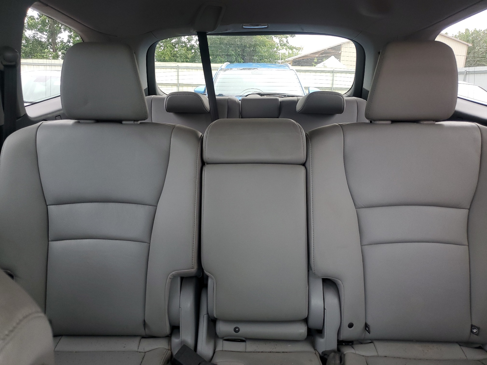 5FNYF6H90GB070164 2016 Honda Pilot Touring