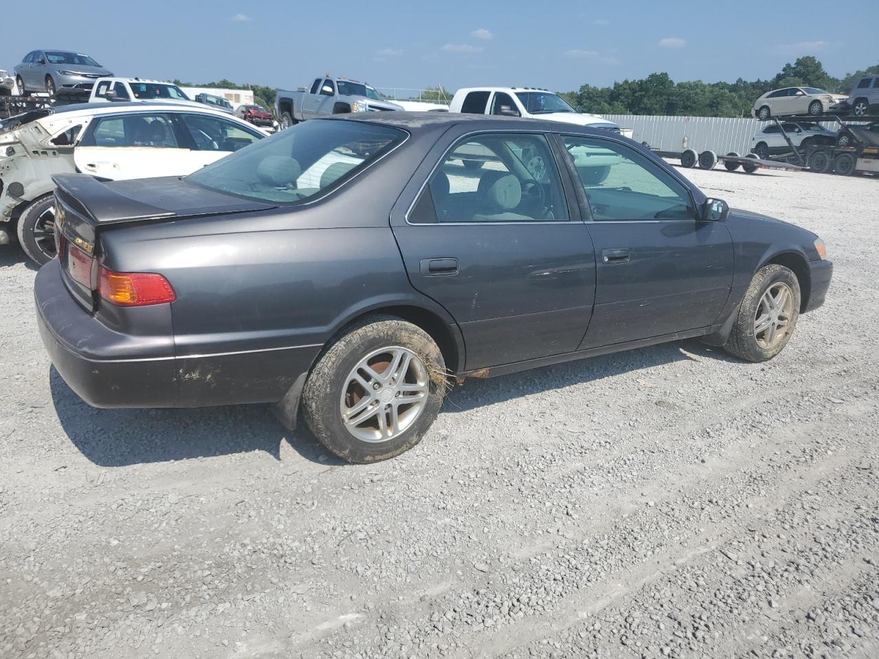 2001 Toyota Camry - Image 3