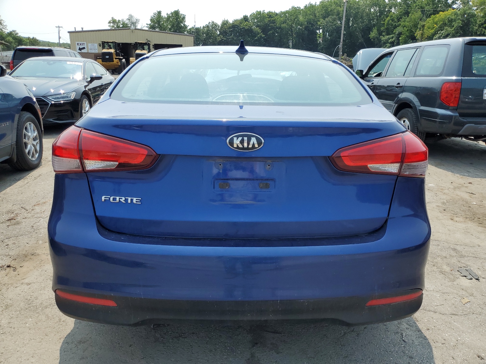 3KPFK4A72HE062395 2017 Kia Forte Lx