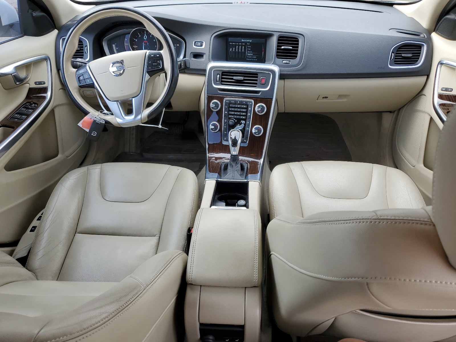 YV1612TK6F1340136 2015 Volvo S60 Premier