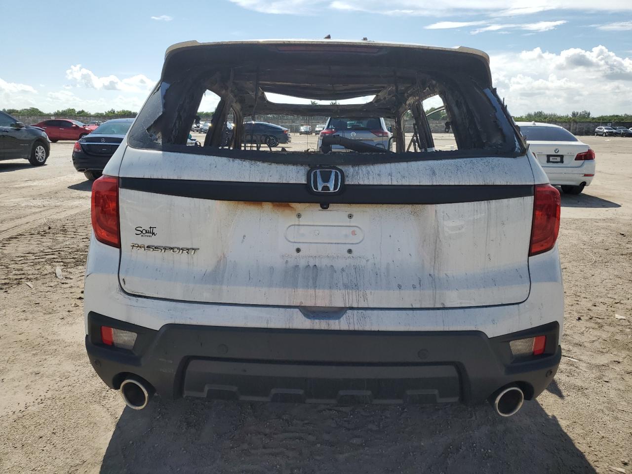 2022 Honda Passport Exl VIN: 5FNYF7H51NB005193 Lot: 69143484