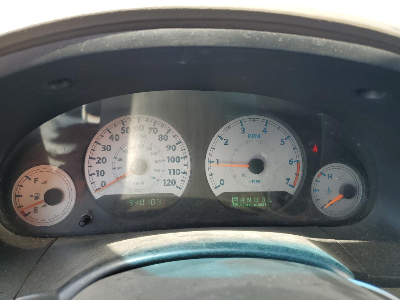 2005 Chrysler Town & Country Lx VIN: 2C4GP44R65R592253 Lot: 65427184