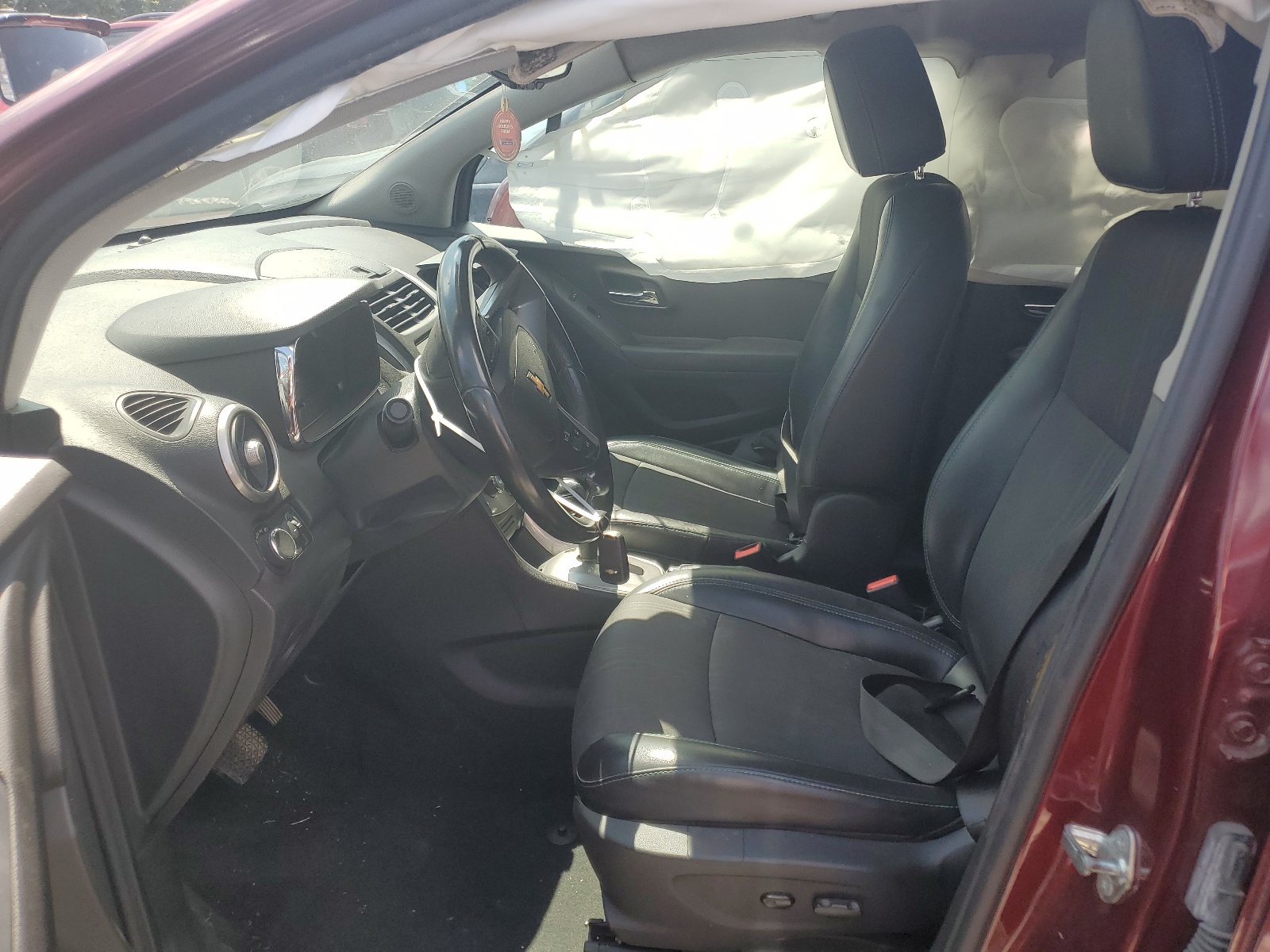 3GNCJLSB8GL217598 2016 Chevrolet Trax 1Lt