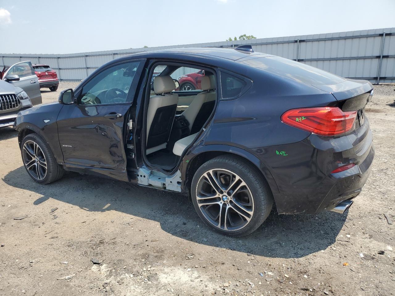 2016 BMW X4 xDrive28I VIN: 5UXXW3C59G0R22572 Lot: 65325394