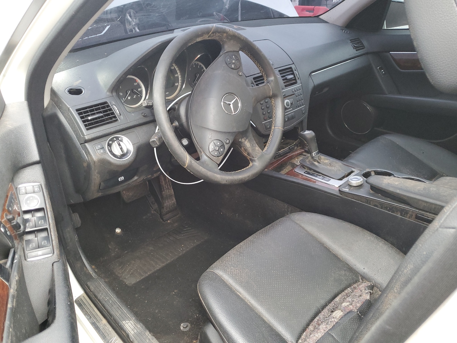 WDDGF8BB5BR170532 2011 Mercedes-Benz C 300 4Matic