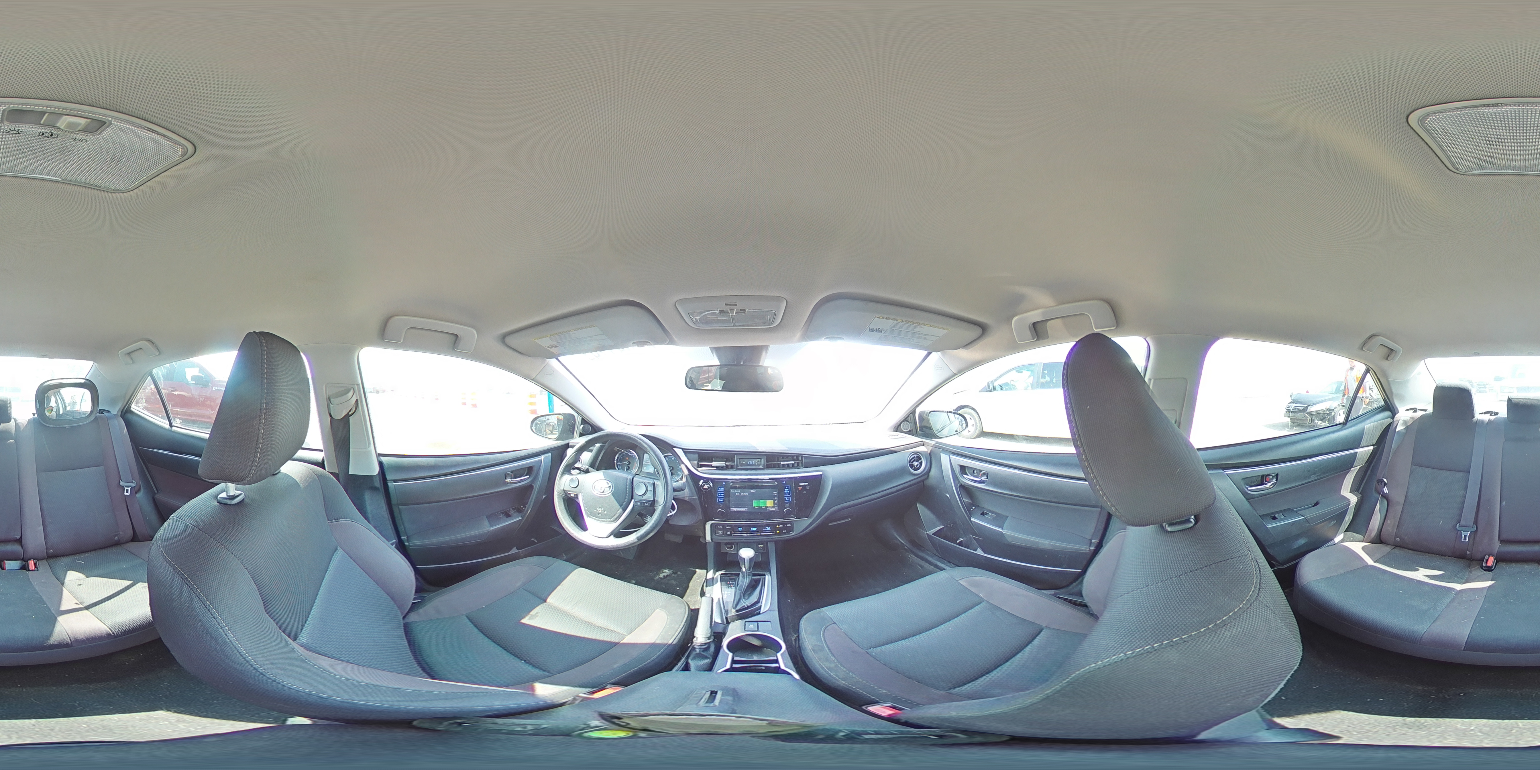 2017 Toyota Corolla - Image 12