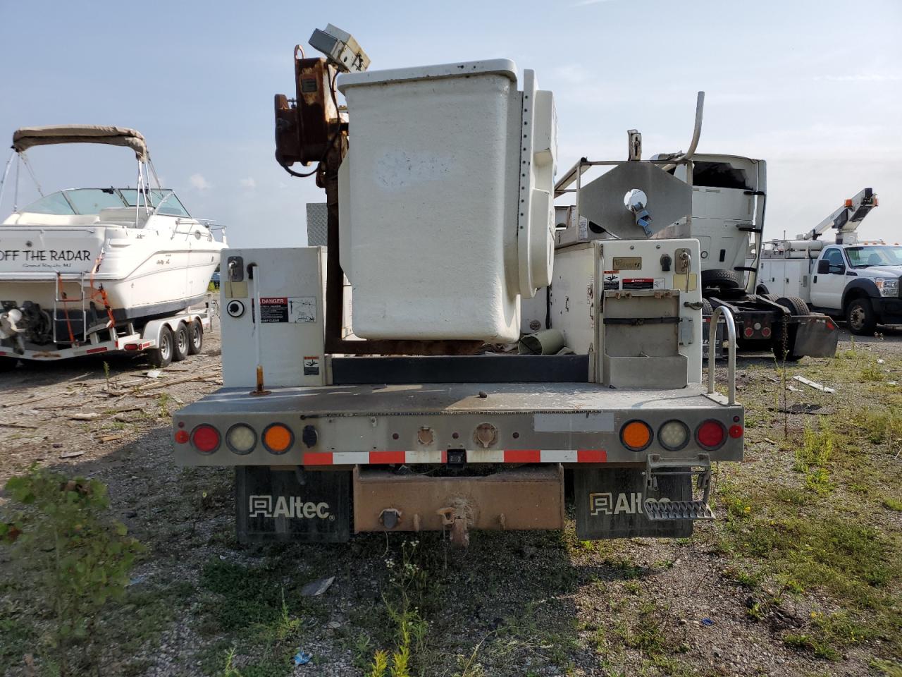 2015 Ford F450 Super Duty VIN: 1FDUF4GY1FEA42624 Lot: 60227554